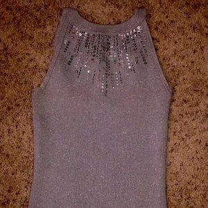 Cache shiny with sequin shirt